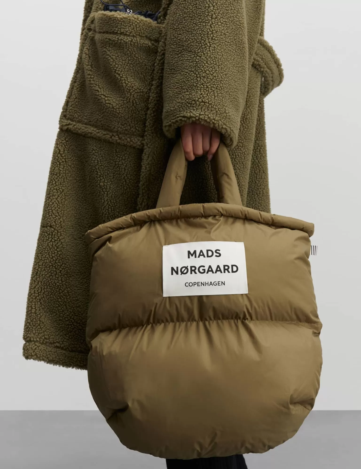 Dame MADS NØRGAARD Recycle Pillow Bag