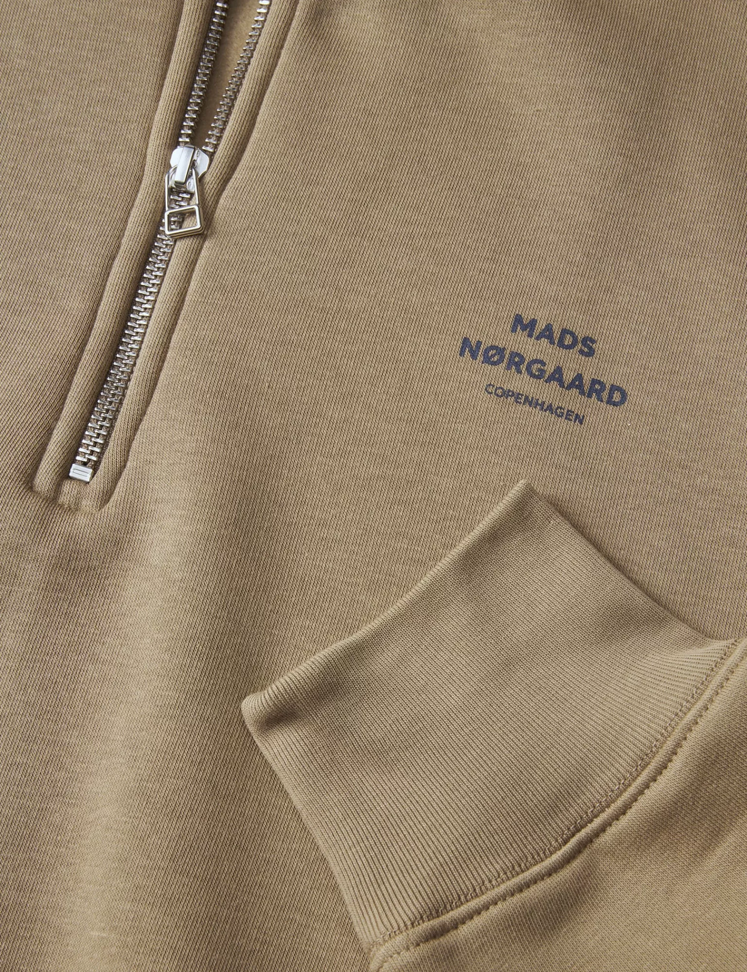 MADS NØRGAARD Standard Half Zip Logo Sweat